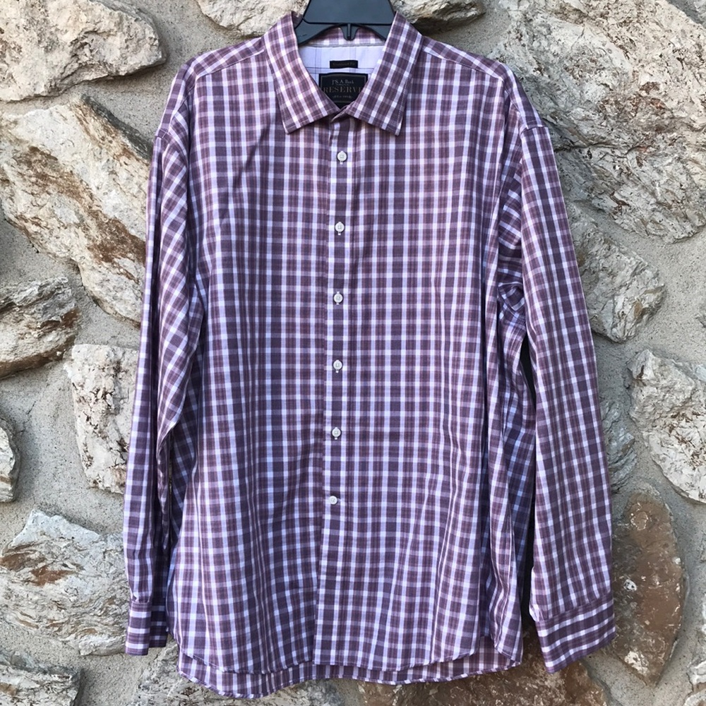 Jos. A. Bank Reserve Collection Men’s Traditional Fit long sleeve dress shirt